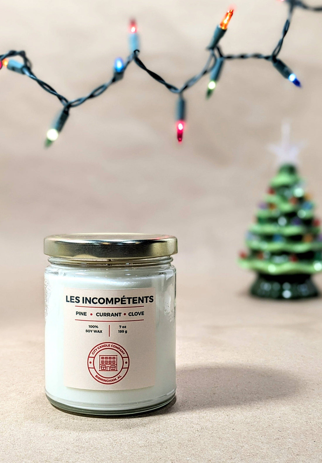 City Candle Co: LES INCOMPETÉNTS