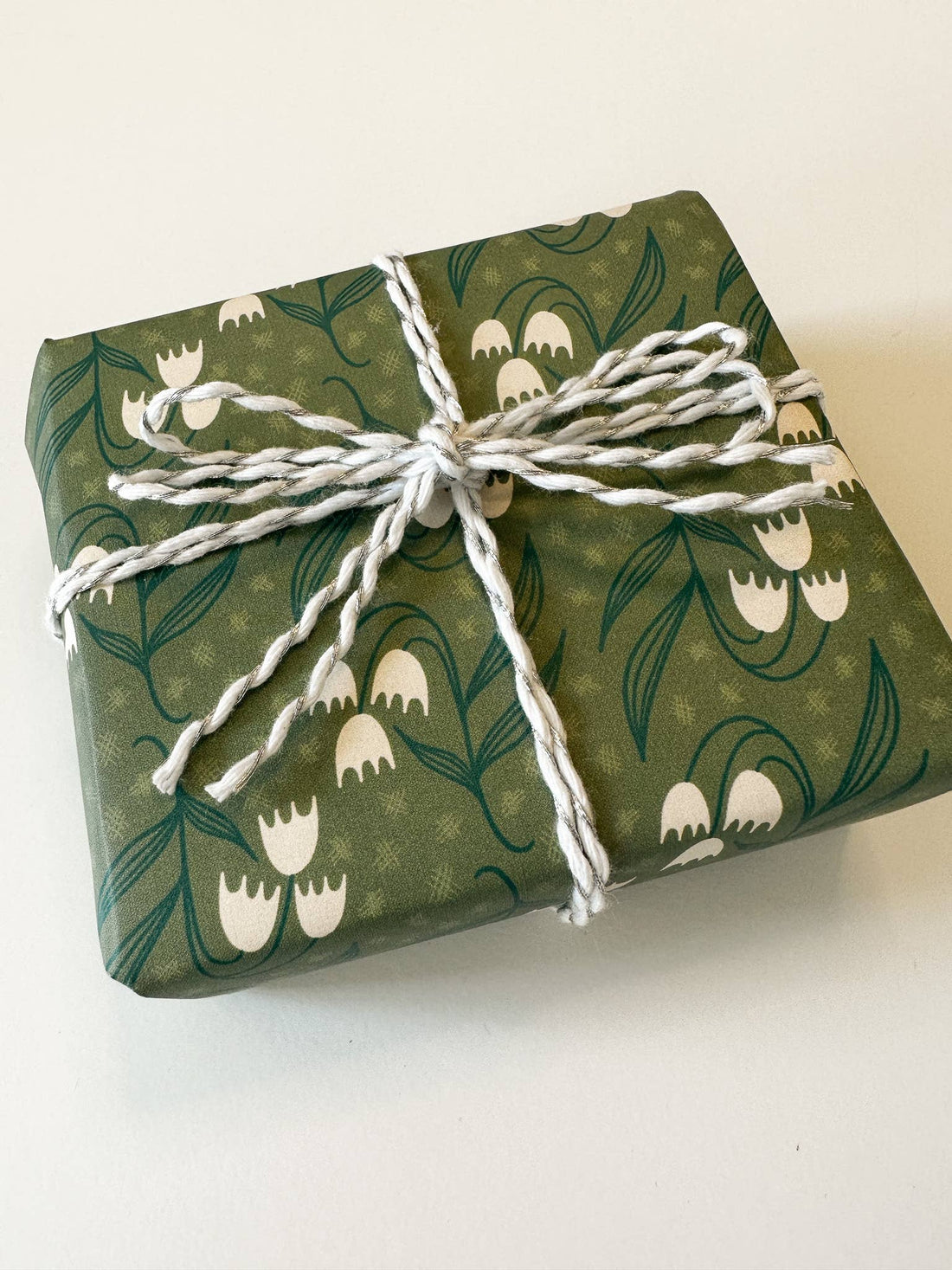 Dosado Green Wrapping Paper