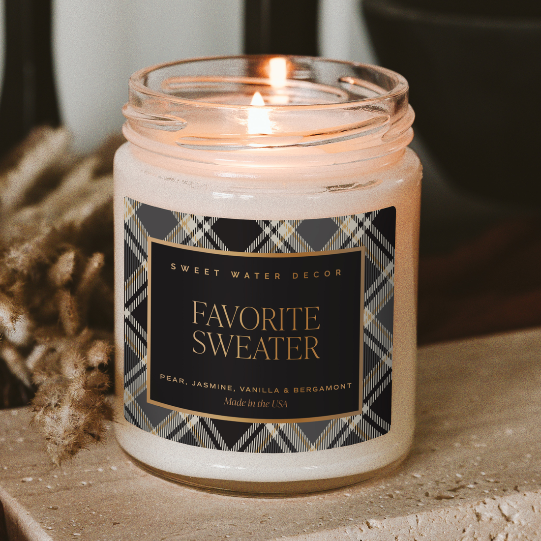 Sweet Water: Favorite Sweater 9 oz Soy Candle